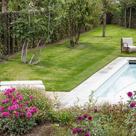 De Pagode - A Serene Coastal With Pool Вилла *