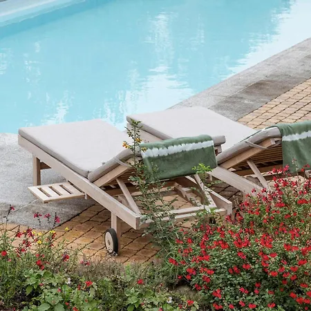 De Pagode - A Serene Coastal With Pool Вилла