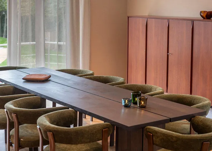 De Pagode - Kustverblijf Met Verwarmd Zwembad * Knokke-Heist