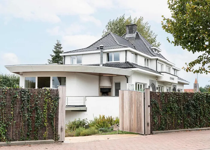 Villa De Pagode - Kustverblijf Met Verwarmd Zwembad